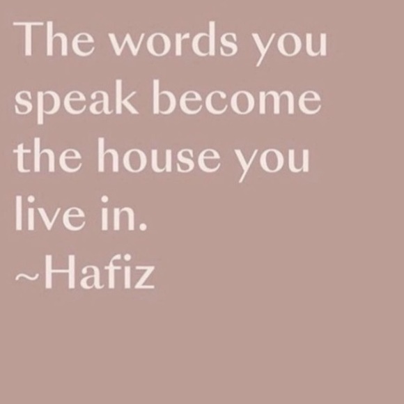 Welcome to My Closet - Picture 12 of 16